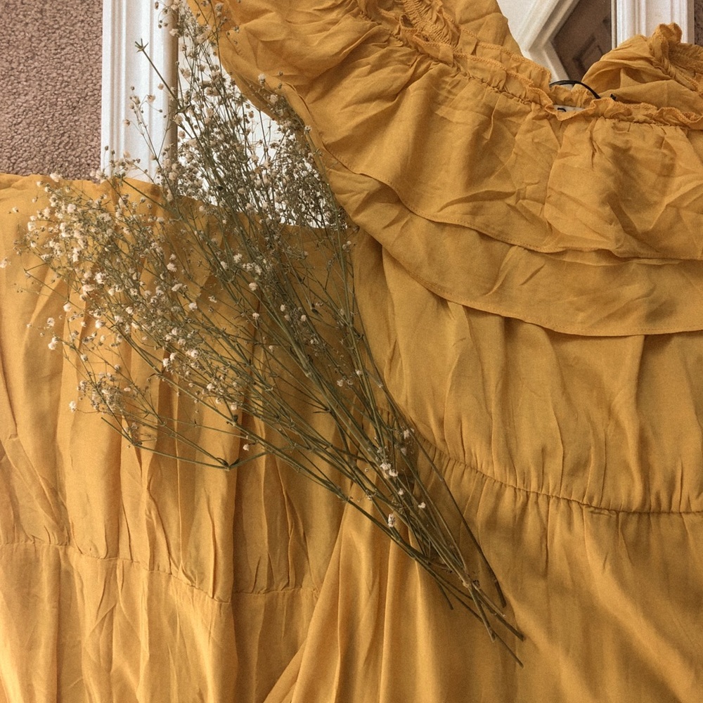 BRAND NEW yellow off shoulder maxi dress